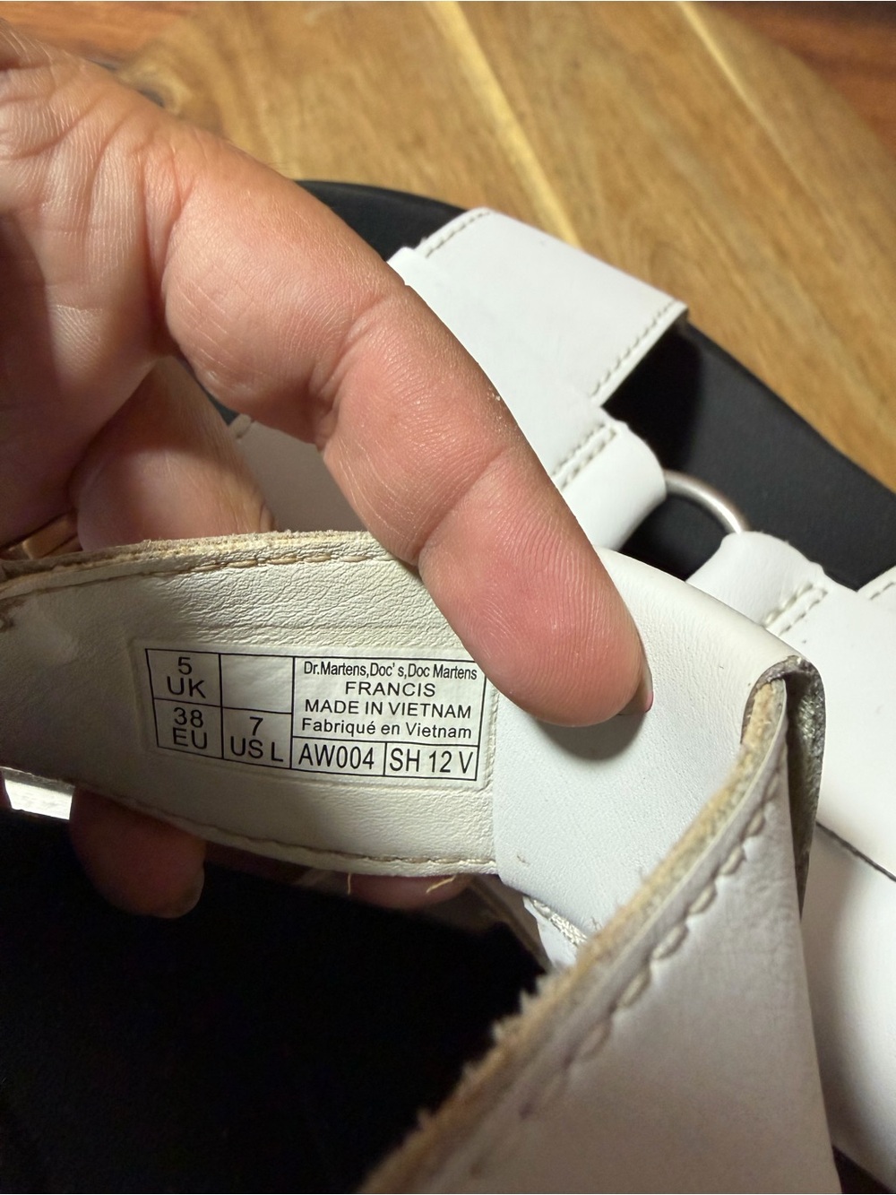 Dr. Martens Francis White Leather Strap Platform Sandals Size 7 - Picture 14 of 14